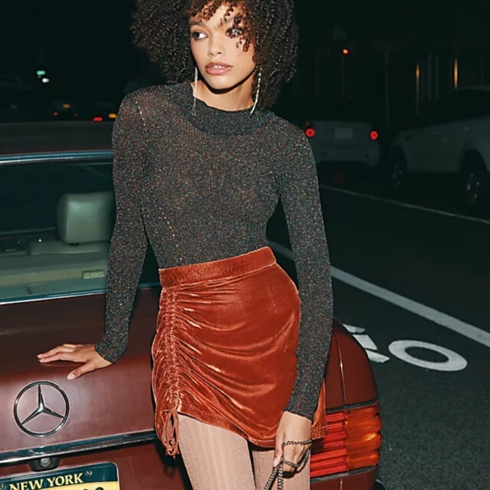 Free People Vivienne Velvet Mini Skirt Size 2